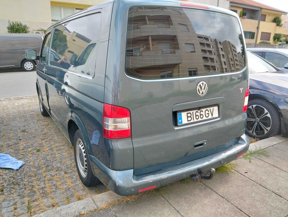 vw transporter  2.5  180 cv  automatica