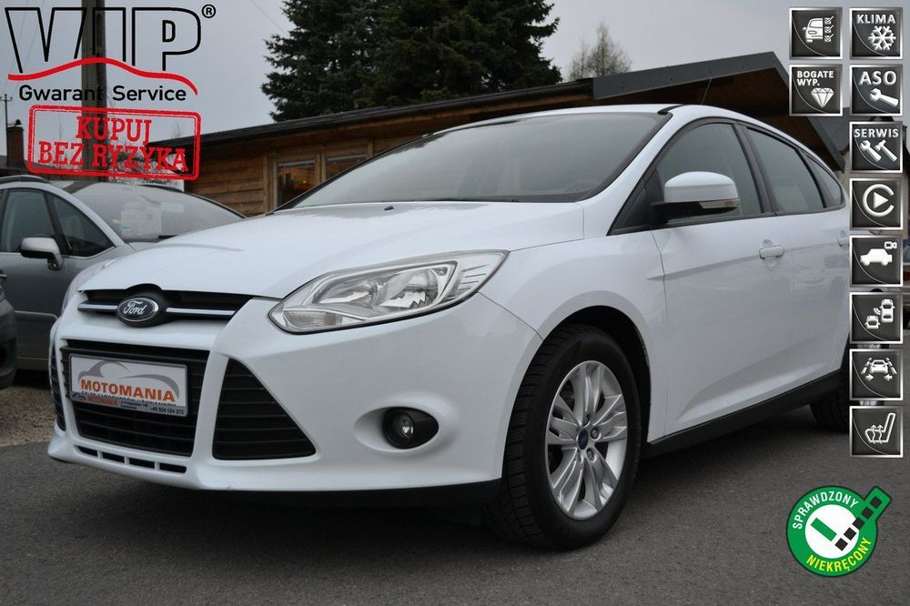 Ford Focus Podgrzewsane Fotele. Ford Focus* 1.6 105KM*