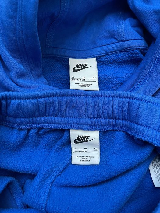 Оригінальний костюм Nike на 13-15 років