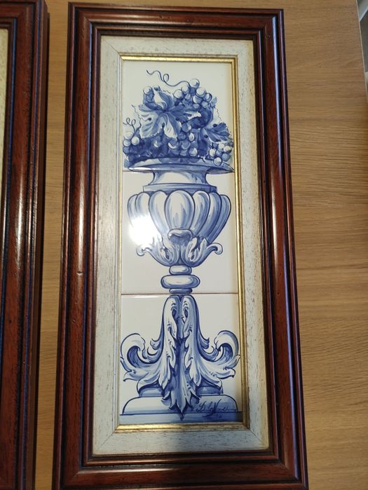 Conjunto de dois quadros em azulejo pintado á mão