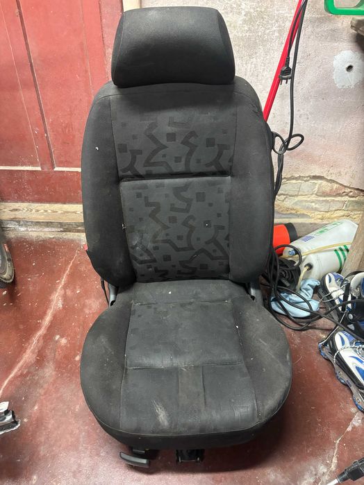 Fotel Kierowcy VW Golf 4 Oddam za darmo