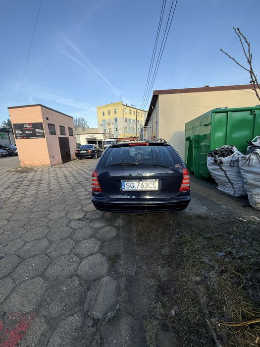 Mercedes C180 W203  Lift zadbany