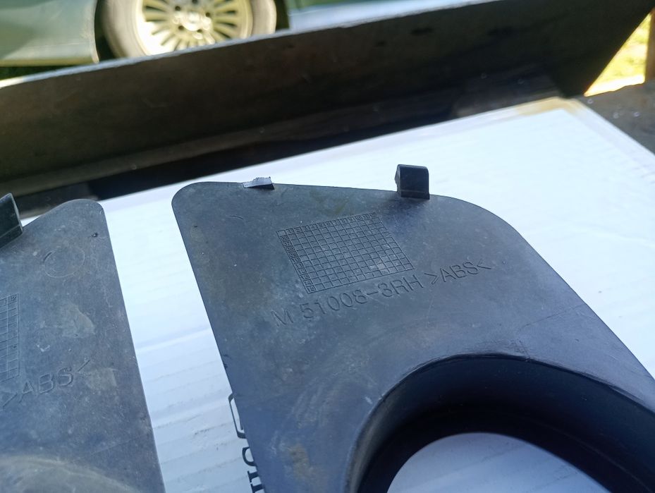 Ramki halogenów lamp przeciwmgłowych przódM Pakiet M Technic M5 BMW E39