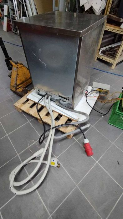 Máquina de lavar loiça Miele industrial G 7856