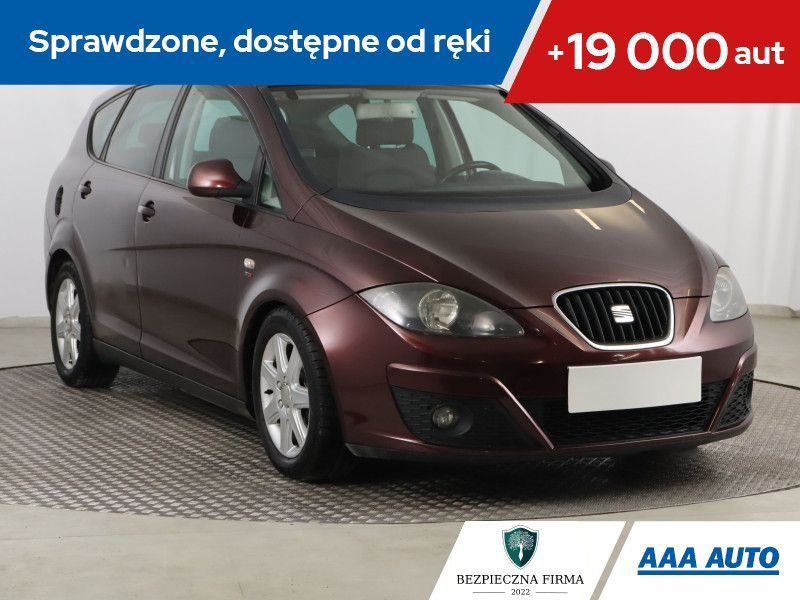 Seat Altea XL 2.0 TDI, HAK, Klimatronic,ALU, El. szyby