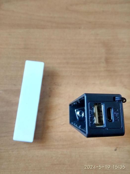 Power bank 1 акумулятор 18650 USB+microUSB 1 А (без акумуляторів)