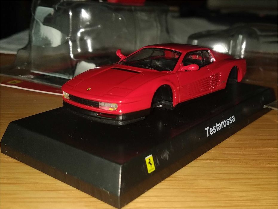 Kyosho - Ferrari Testarossa (1/64)