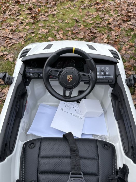 Auto na akumulator Porsche 718