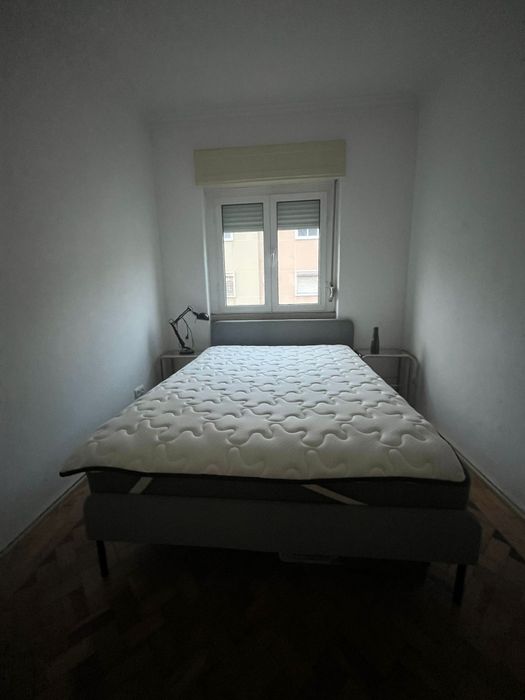 Cama + colchão + topper