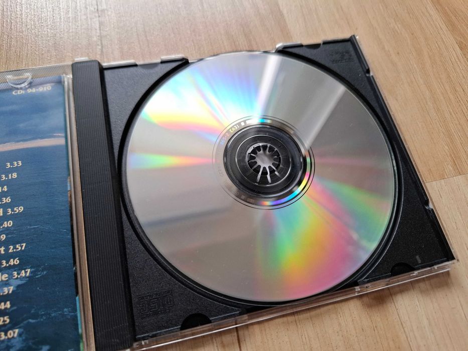 The Kelly Family – Over The Hump CD 1994 hit An Angel folk pop rock