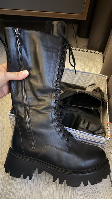 Чоботи  сапоги  38 р miraton миратон кожа шкіряні