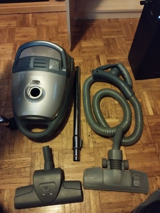 Odkurzacz Zelmer Jupiter, 2 końcówki + 8 worków