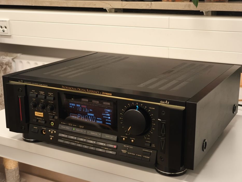 HiEnd Стерео ресивер Fisher RS-Z1  2ЦАПа PCM58 ! 2х150 Вт ! 21 кг !