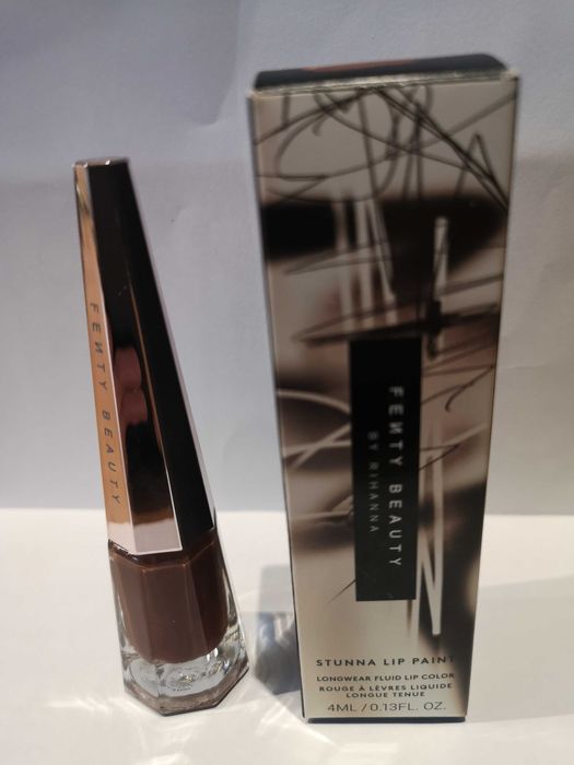 Pomadka Stunna Lip Paint Fenty Beauty