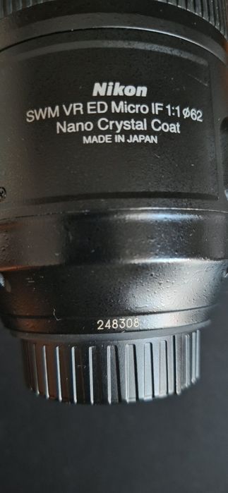 Lente Nikoor AF-S MICRO NIKKOR 105mm 1:2.8G ED
VR