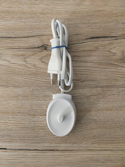 Szczoteczka elektryczna do zębów Oral-B IO 5 + NOWA KOŃCÓWKA + ładowarka
