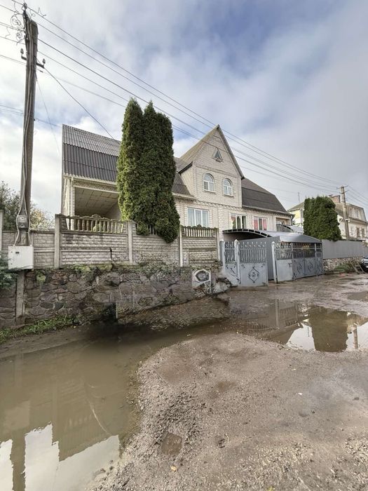 Продам частину будинку Київське шоссе