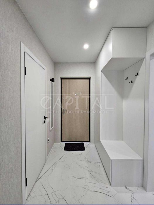 Продаж 2-кімнатної квартири ЖК "Нова Англія"