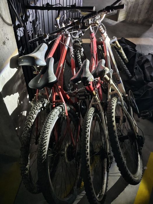 4 bicicletas em estado razoável