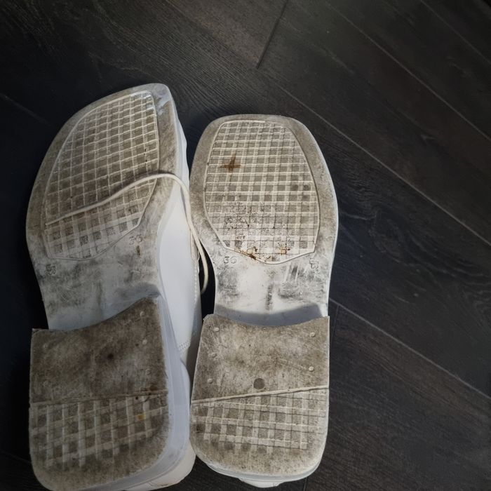 Buty chłopięce białe do komunii