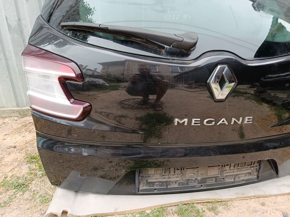 Кришка багажника Ляда Кляпа Renault Megane 3 універсал 09-16 рік NV676