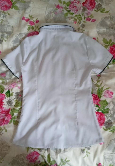 Elegancka biała koszula - rozmiar S