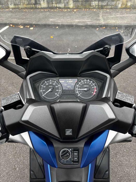 Honda Forza 125 c.c de 2021 (Poucos Kms)