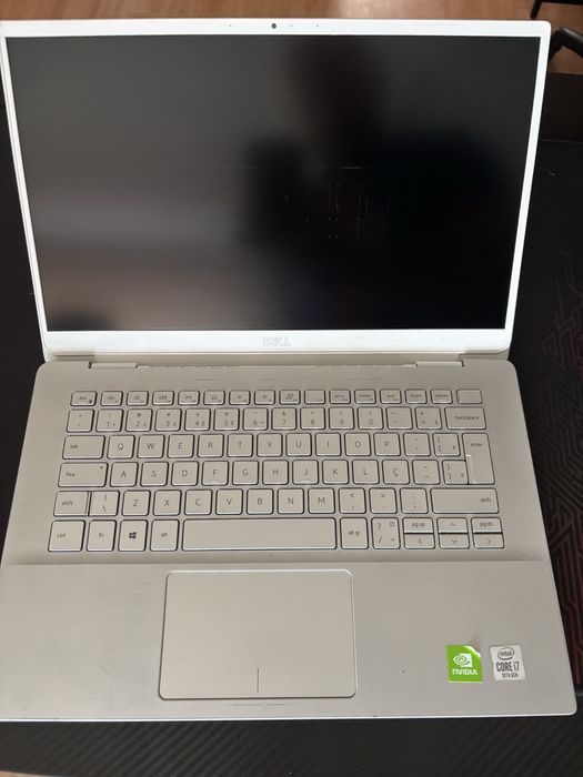 Dell Inspiron 5490