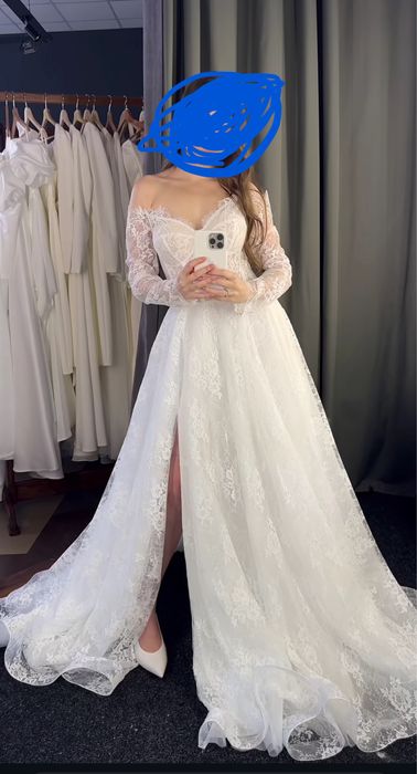 Продам весільну сукню