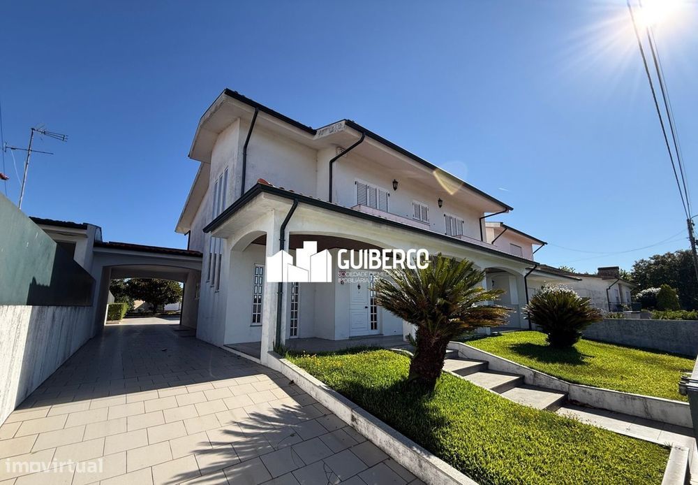 Moradia em Ronfe – Conforto, Espaço e Qualidade de Vida!