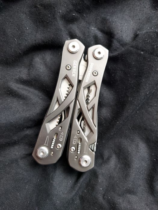 Nóż Gerber suspension multitool