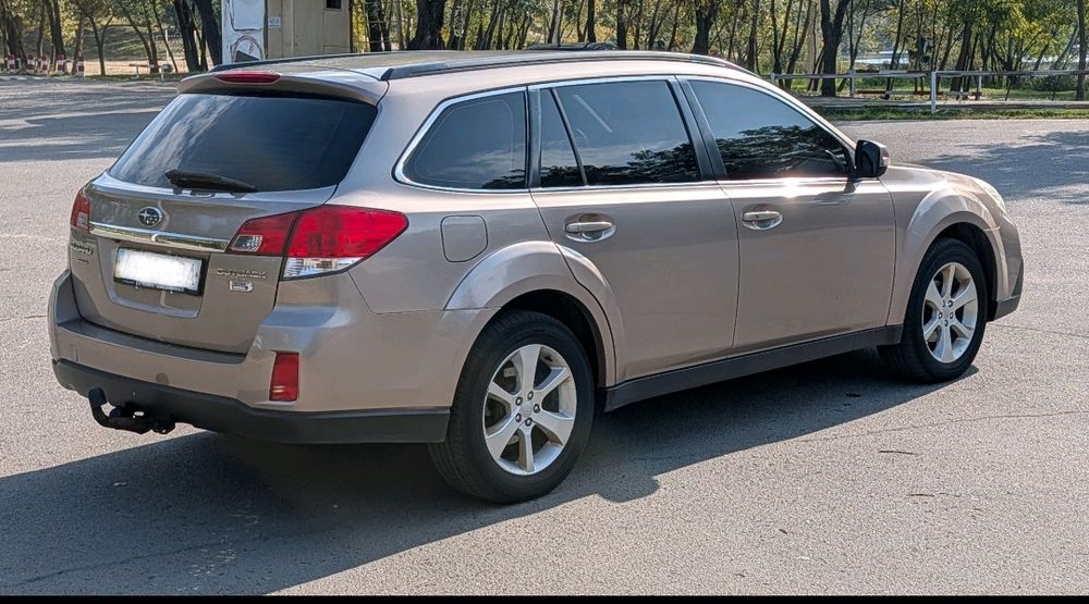 Продам SUBARU Outback