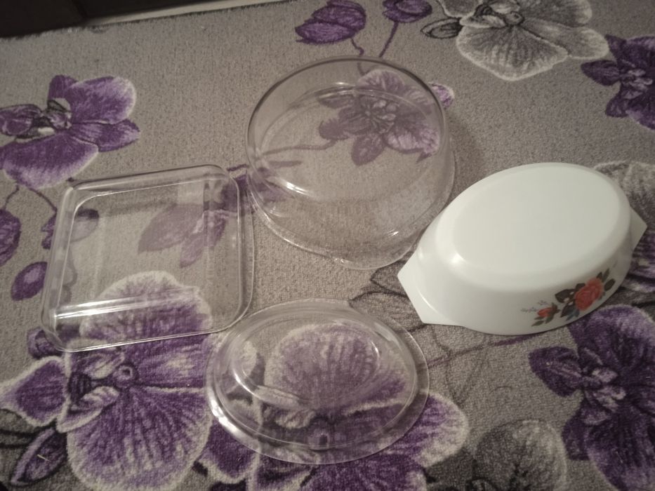 Жароміцна скляна форма для запікання