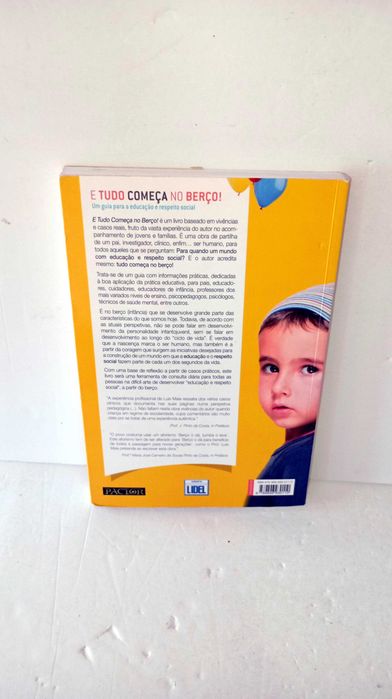 E tudo começa no berço! - Guia para educação e respeito Social