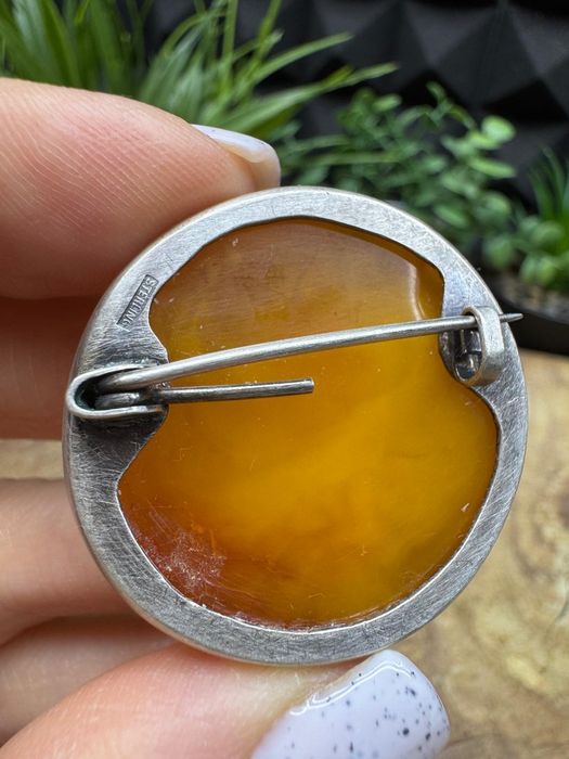 Stara broszka srebro bursztyn naturalny bałtycki