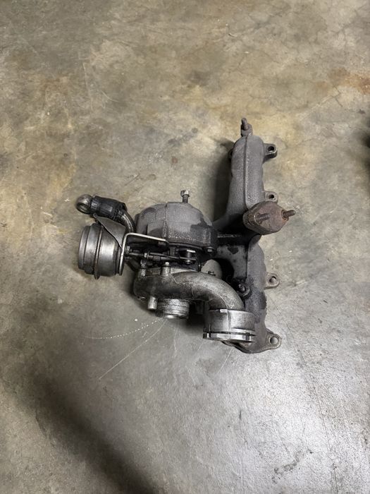 Vendo turbo 1749 vb em bom estado
