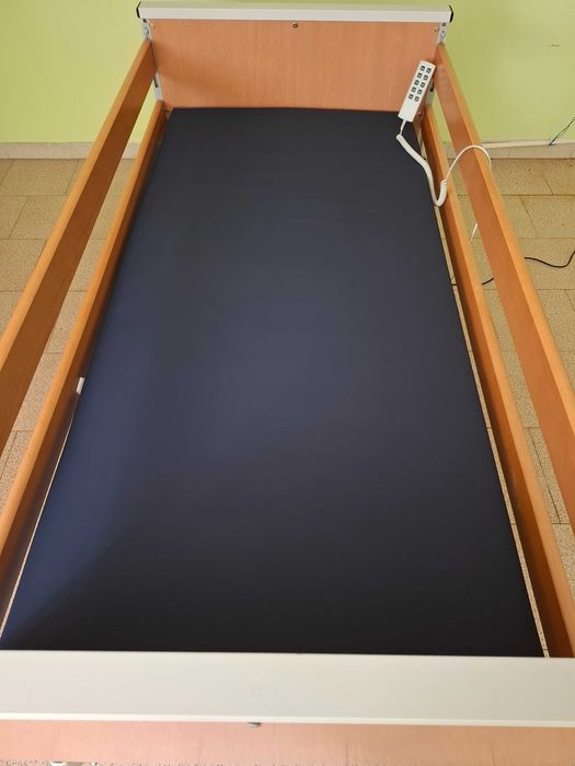 Cama articulada elétrica