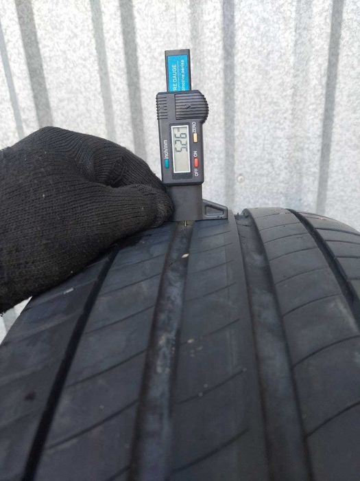 Шини б/у 225 50 R18 Michelin Primacy 3