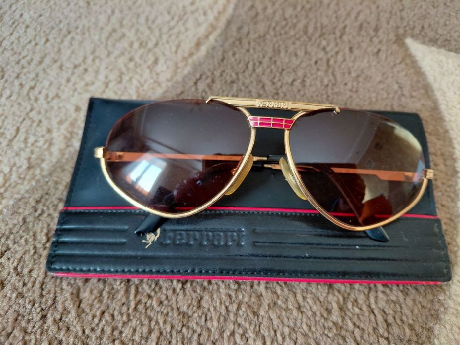 Окуляри Ferrari 1980 року