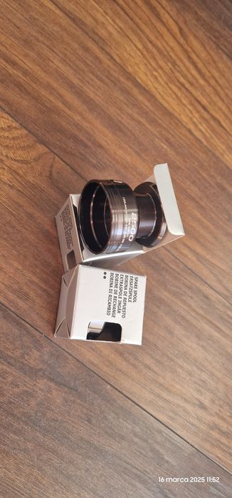 Szpula Shimano kołowrotek Baitrunner DL 2500 FB nowa, oryginał