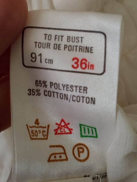 Bluzka w stylu hiszpańskim.