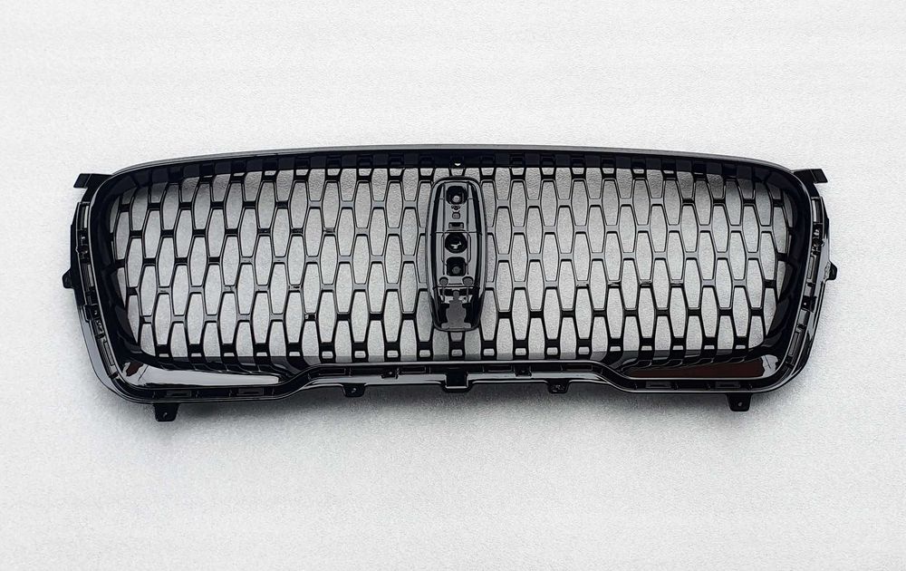 Lincoln Corsair гриль, решетка вставка бампера