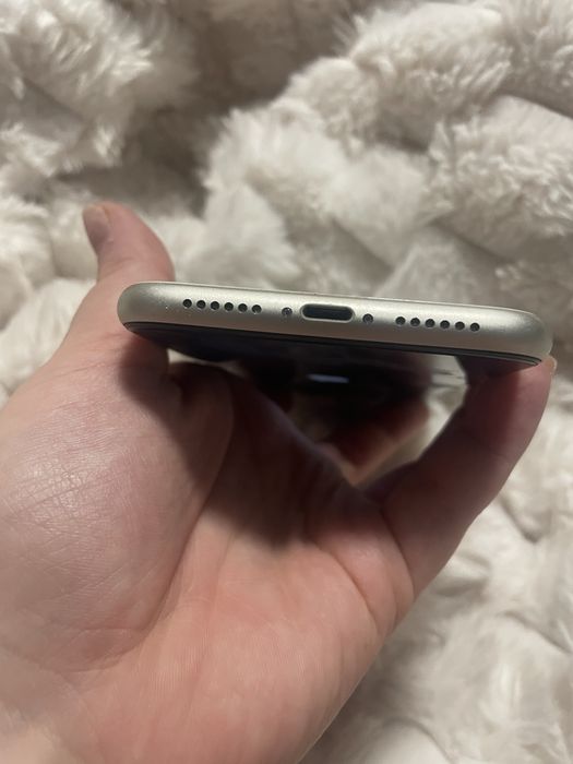 Iphone 11 64GB, Stan idealny!