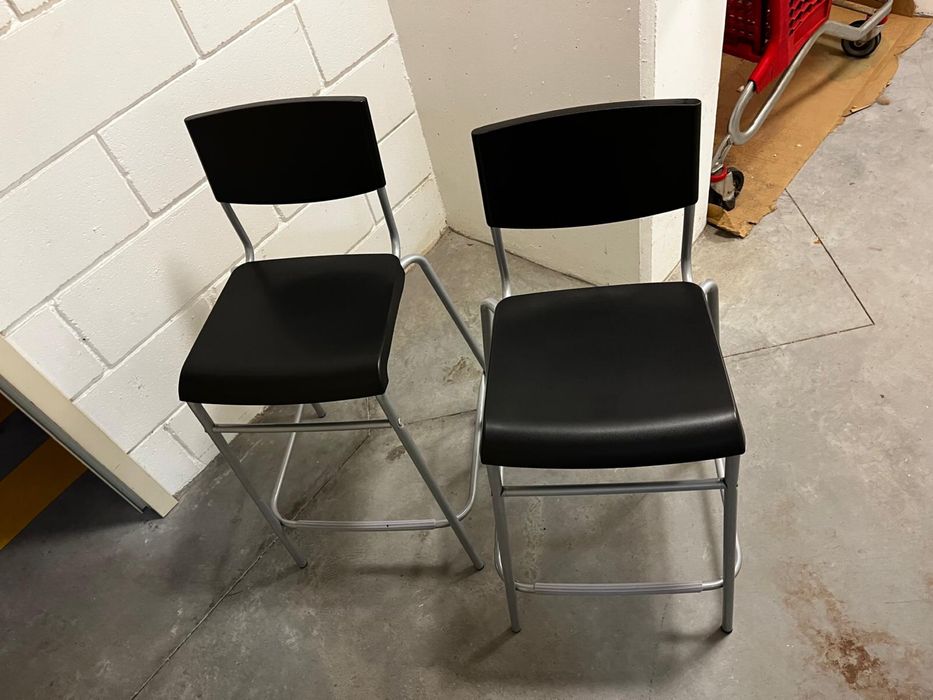 Bancos altos cozinha