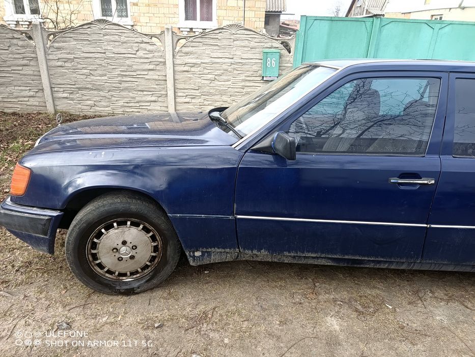 Продам мерседес 230Е