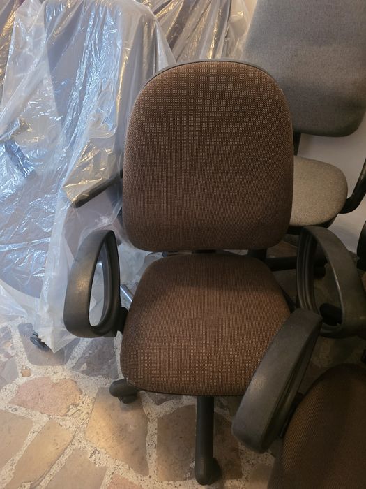 Meble biurowe krzesła/fotele