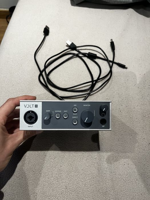 interface de audio UAD Volt 1
