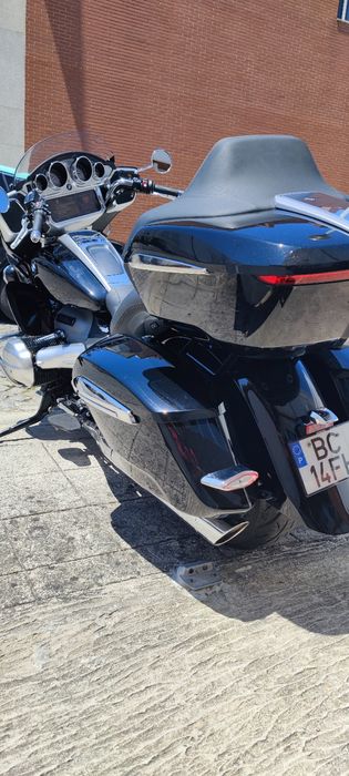 VENDO OU TROCA POR 4X4. BMW R 18 Transcontinental.