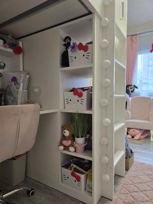 Łóżko na antresoli SMASTAD Ikea, Białe, stan bardzo dobry.