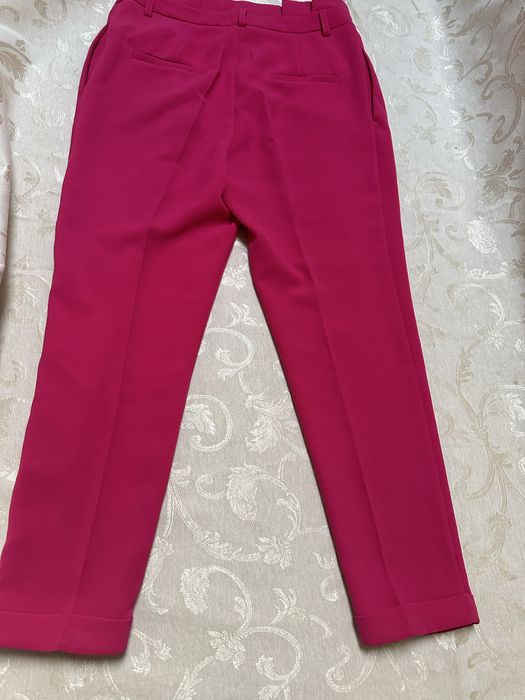 Костюм брючный женский